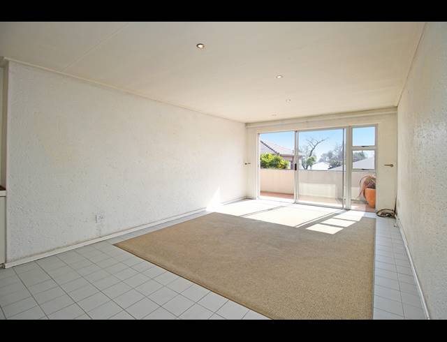 2 BEDROOM APARTMENT FOR SALE IN NORWOOD